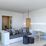 Üdülőközpont Azur Retreat 3*