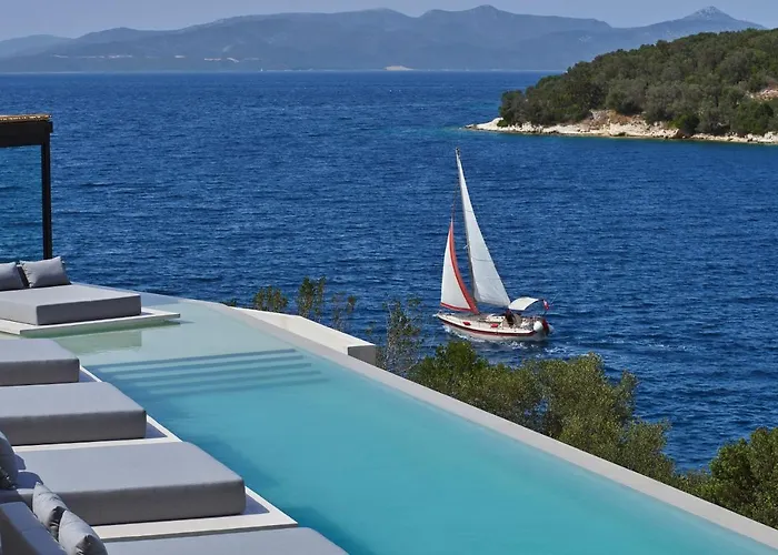 Azur Retreat منتجع Spartokhórion