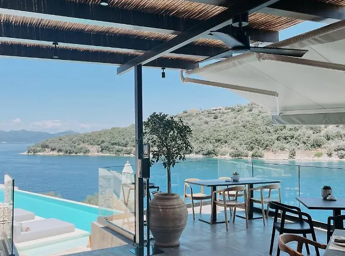 منتجع Azur Retreat 3*