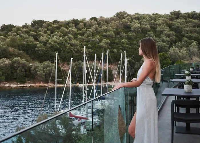 Azur Retreat Resort